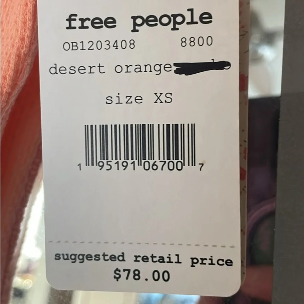 NWT XS Free People top - Picture 3 of 3